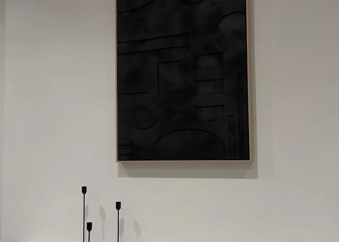 Modern&cozy In Leith Walk