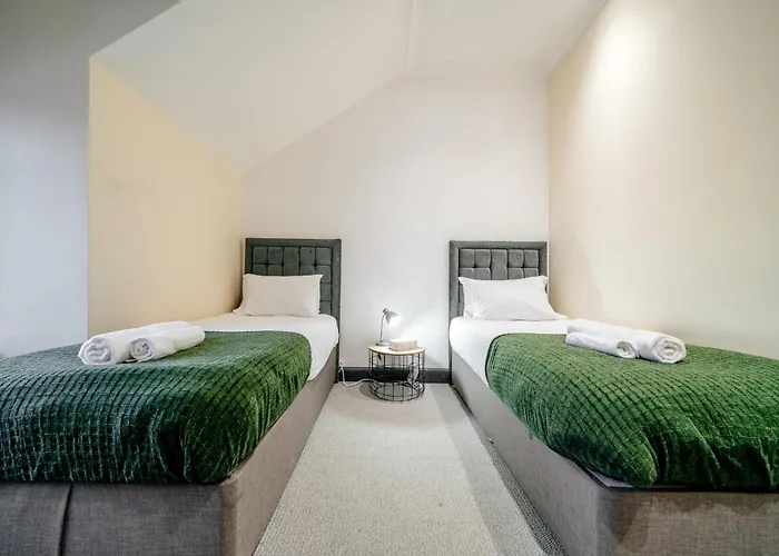 Daire Percys Place Sleep 11, 15 Minute To Centre Free Parking Edinburgh