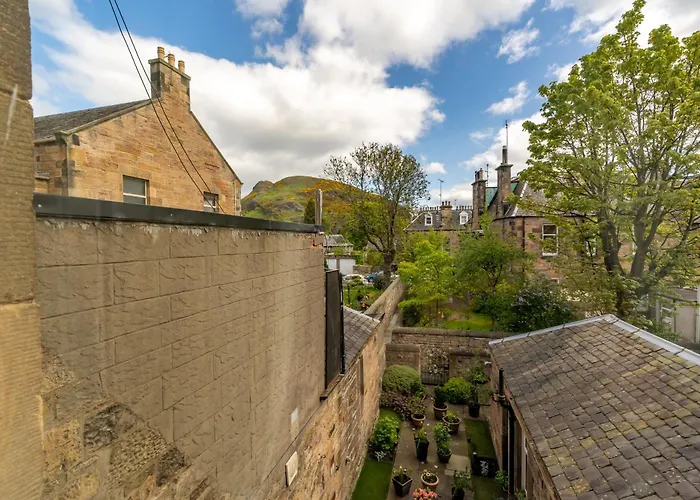 The Gifford 4* Edinburgh