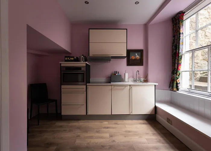 24 Royal Terrace 4* Эдинбург