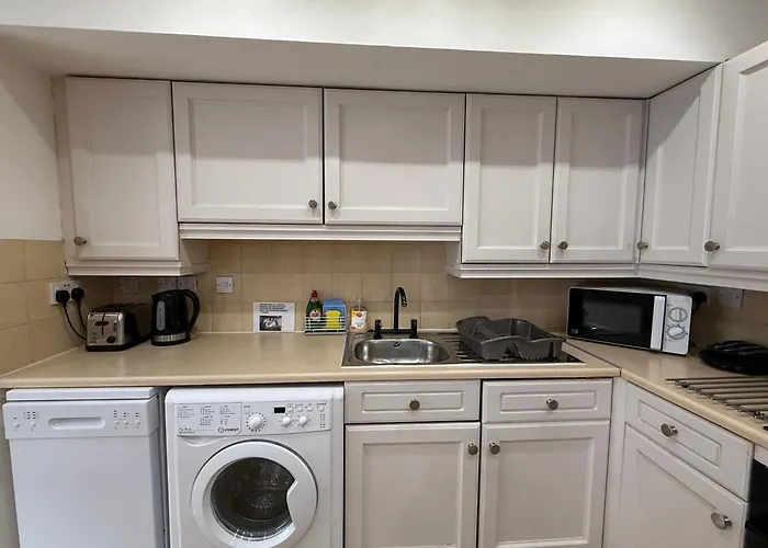 Apartment 4 Royal Mile Flat Near Castle Edinburgh