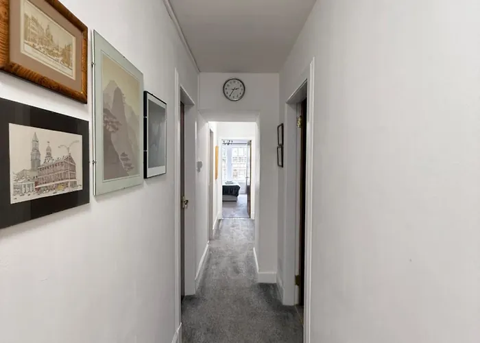4 Royal Mile Flat Near Castle Lejlighed *