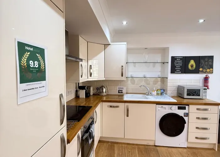 3 Royal Mile Flat Near Castle Edinburg