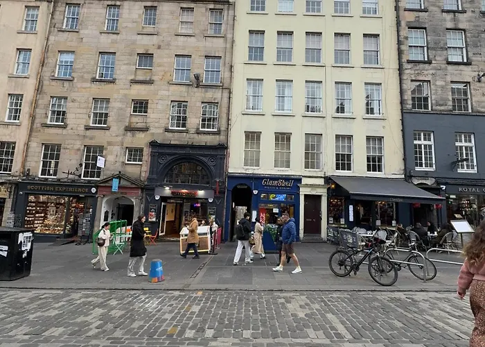 3 Royal Mile Flat Near Castle Lägenhet *