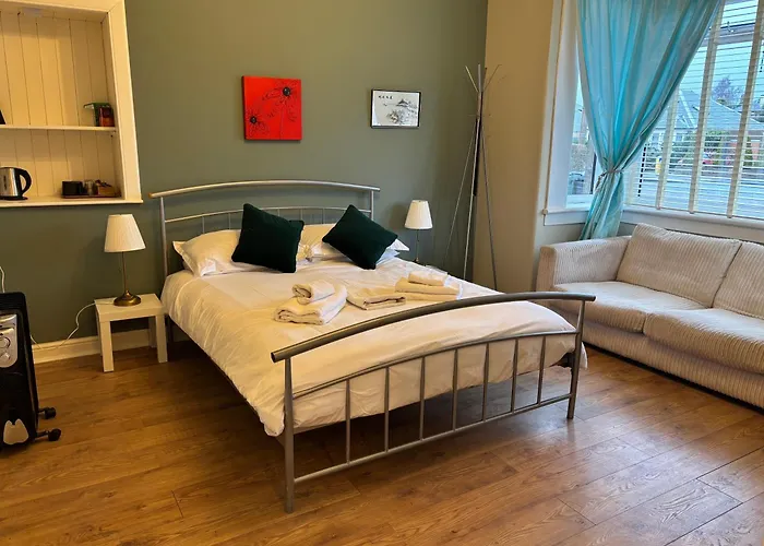 Netherby 3* Edinburgh