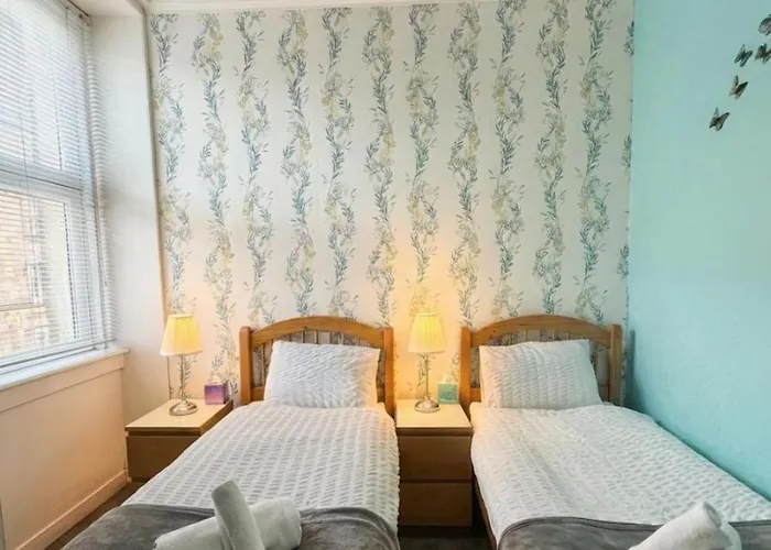 Hymarket 2bed Modern