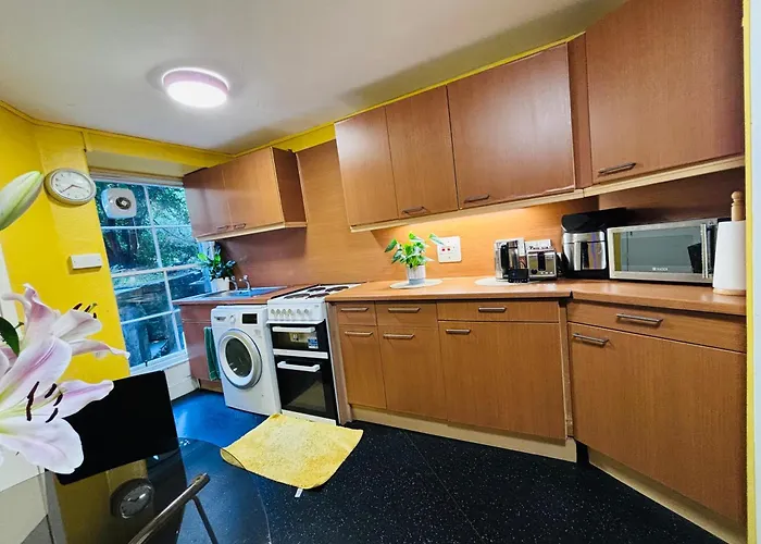Entire Flat In Edinburgh, Center 公寓