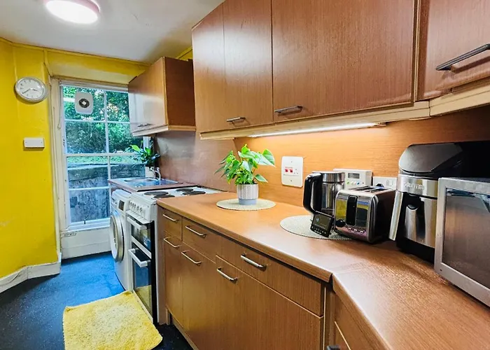 Entire Flat In Edinburgh, Center 公寓