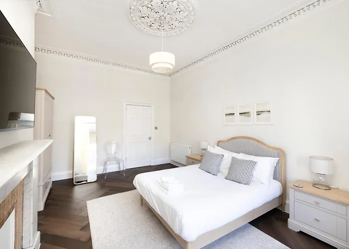 Lejlighed Joivy Family Flat Near Leith *