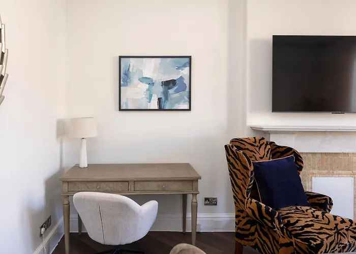 Joivy Family Flat Near Leith *