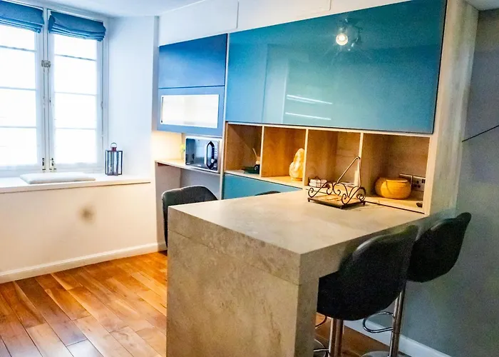 Lovely 2 Bedroom B-listed Converted Whisky Bond