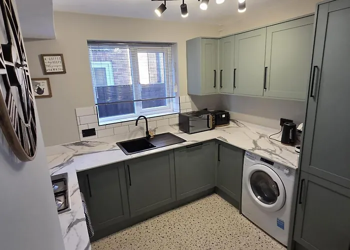 Holiday home Contractor Family Hoole Private Hottub *