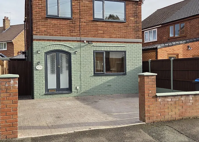Contractor Family Hoole Private Hottub Holiday home *