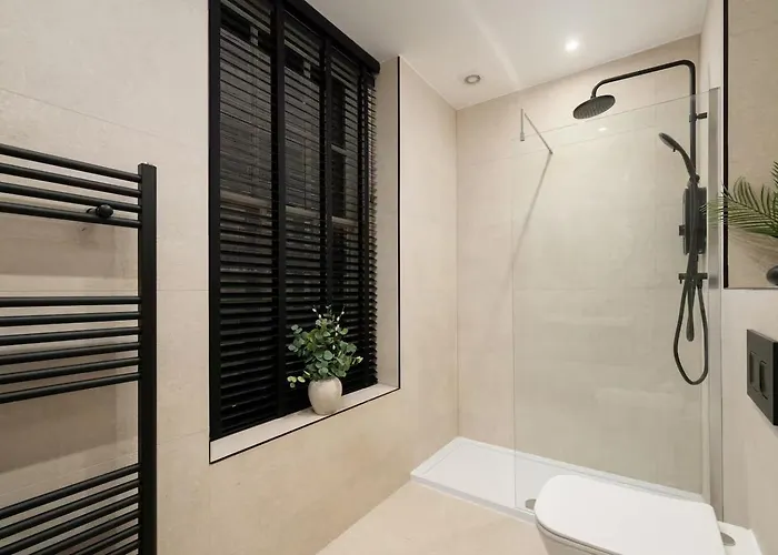 Apartment - Sleeps 2 - Princes St Close *