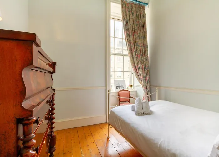 Regal 2bd Georgian Flat In The Heart Of Appartement