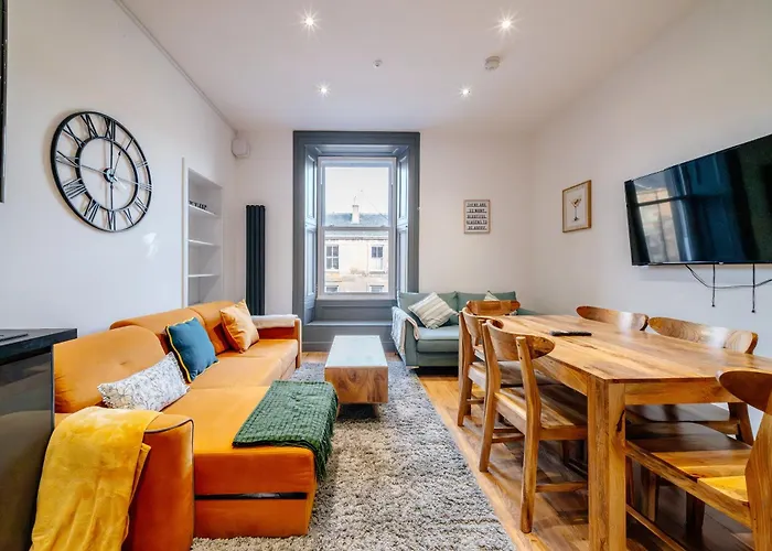 公寓 Duplex Penthouse - 11 Guests 7 Beds 15' Centre 爱丁堡
