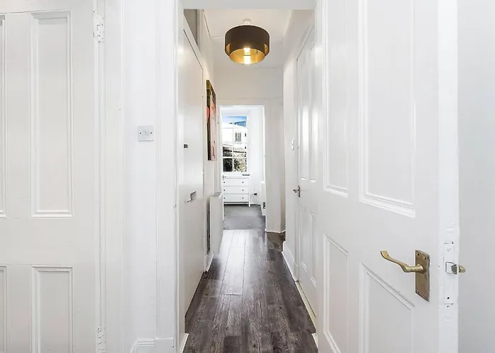 Modern - 2br Flat Near Easter Road Stadium *