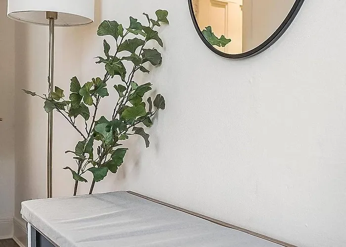 Modern - 2br Flat Near Easter Road Stadium * Edinburgh