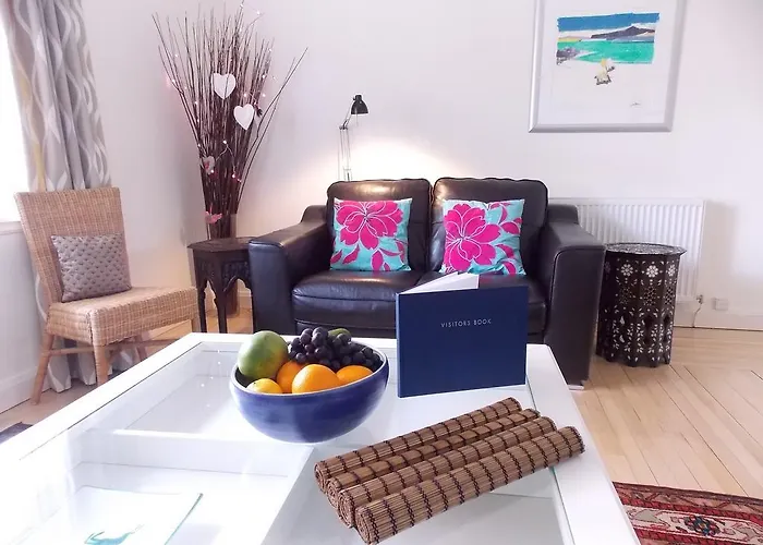 Апартаменты Violet Bank Morningside Эдинбург