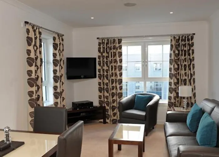 Fountain Court - Grove Lejlighedshotel