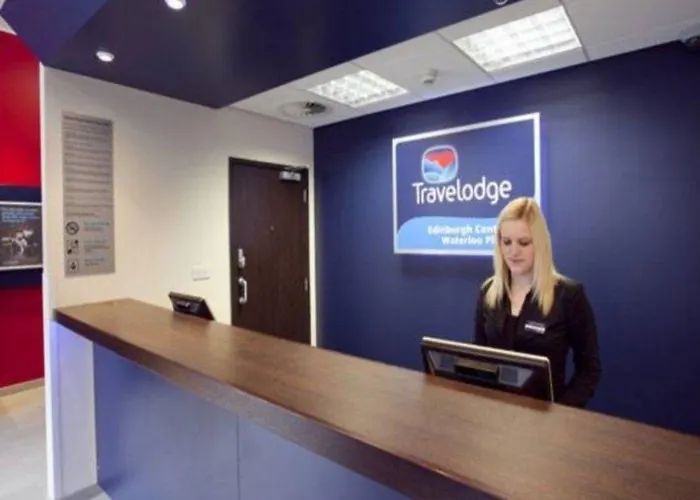 Travelodge Waterloo Place