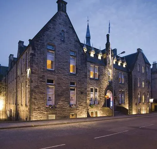 Hotel Leonardo