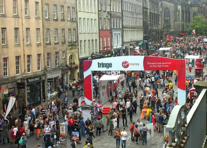 Royal Mile Mansions 14 * Edinburgh