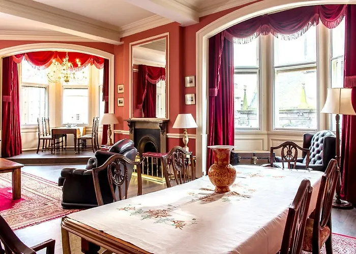 Appartement Royal Mile Mansions 14 *