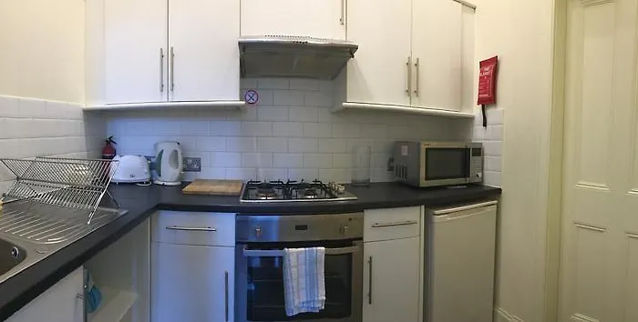 Menzies Apartment *