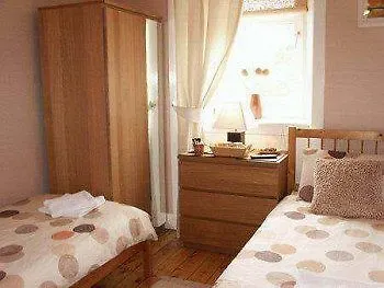 Dalmore Bed & Breakfast Edinburg