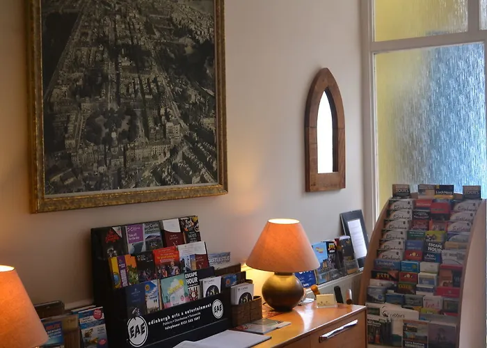 Gasthof Dene Guest House, New Town 3*