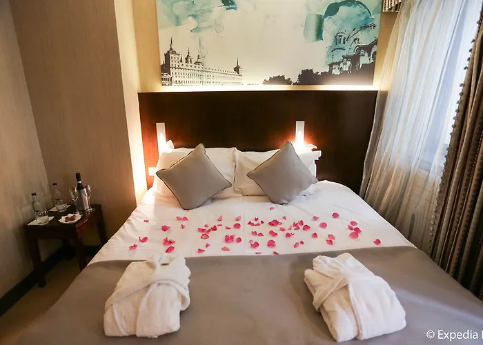 Rabble Hotel 4*