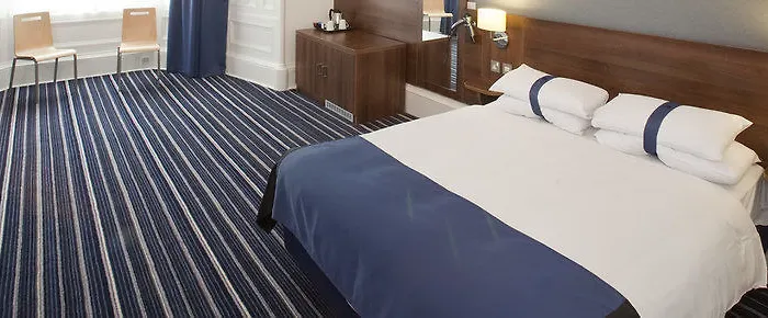 Piries Hotel Edynburg