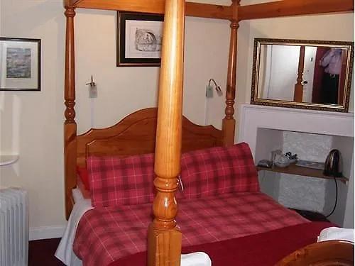 Ivy- Braveheart Εδιμβούργο