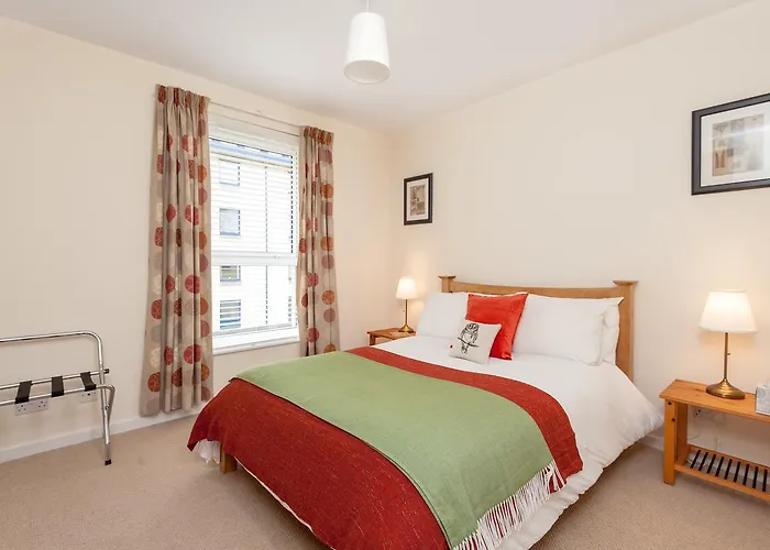 The Holyrood Road Apartmán