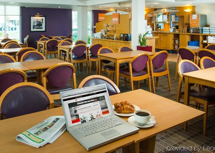 Hotel Express - Leith Waterfront By Ihg Edimburgo