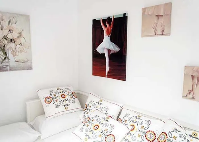 Centre Escape With Private Garden *