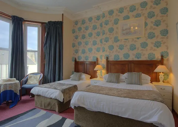 Castle Park 4*