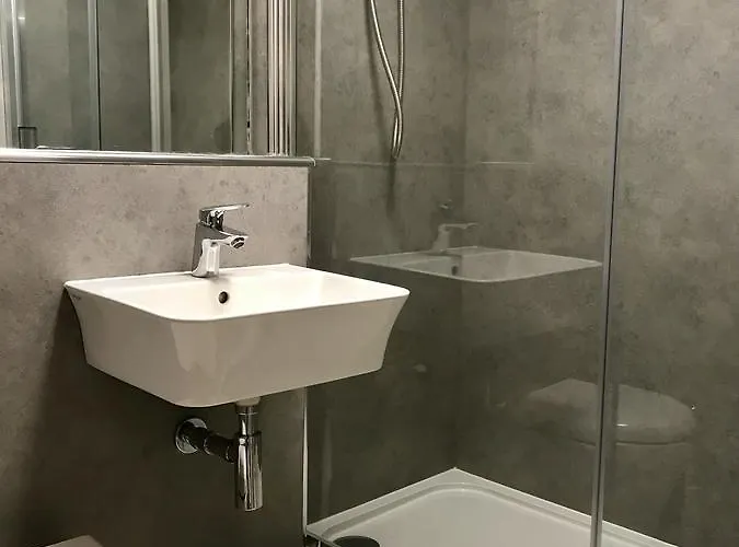 Innercitylets - Royal Mile *