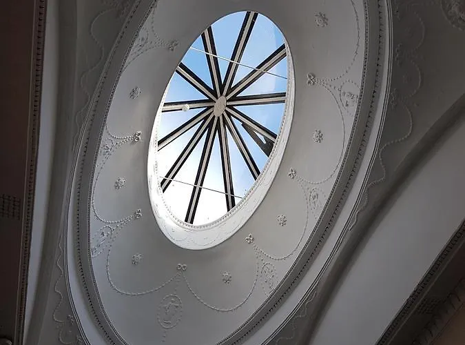 Frühstückspension The Wine House 1821 4*