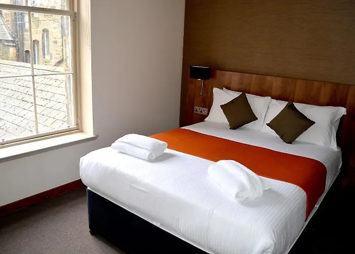 The Place 4*