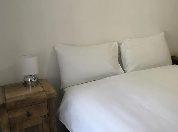 Trinity - With Private Garden And Parking Lodge Edinburgh