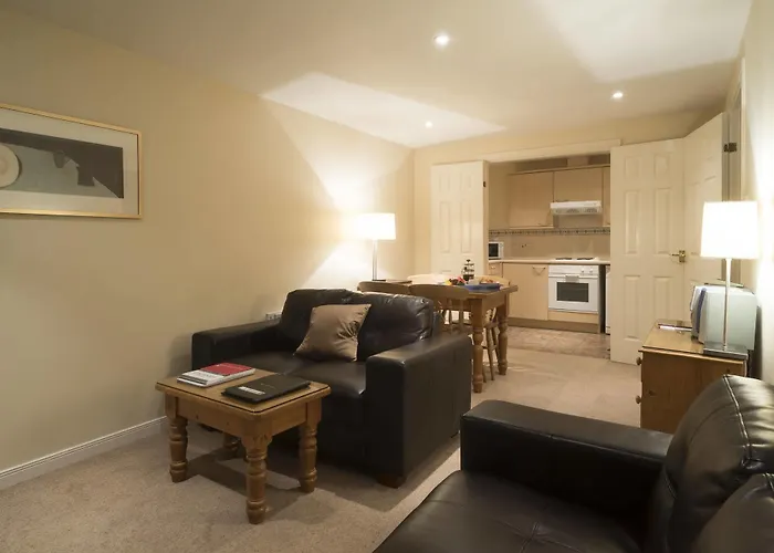 Fountain Court - Grove Lejlighedshotel Edinburgh