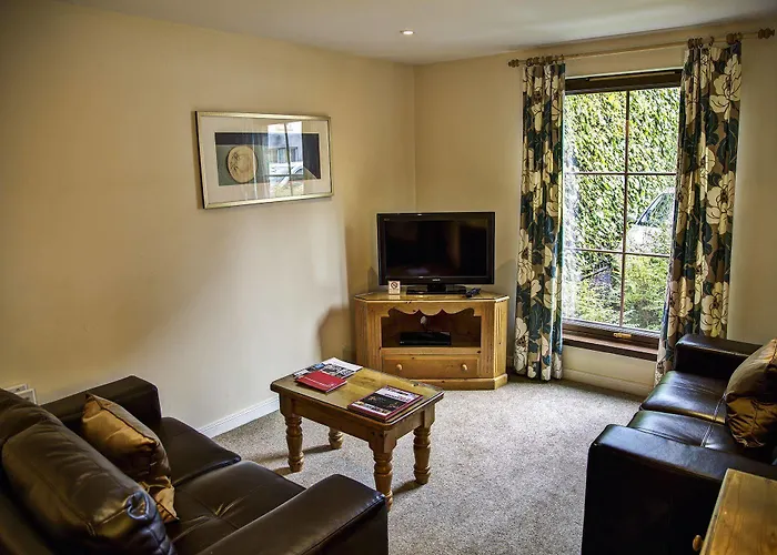Lejlighedshotel Fountain Court - Grove 4*