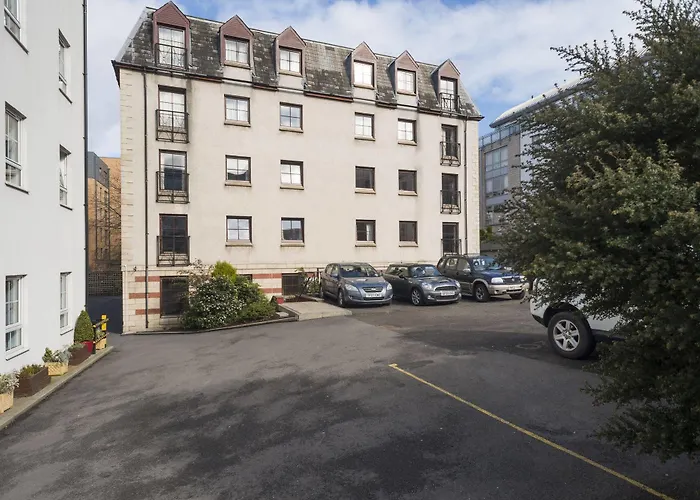 Fountain Court - Grove Lejlighedshotel Edinburgh