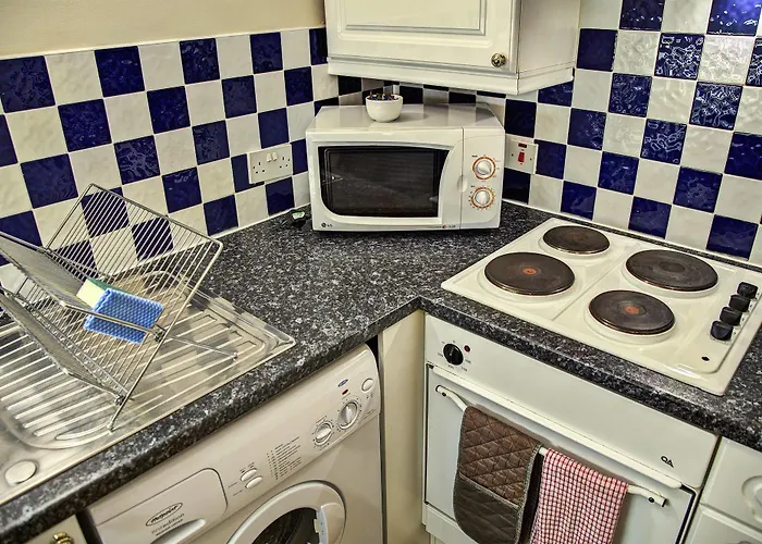 Fountain Court - Grove 4* Edinburgh