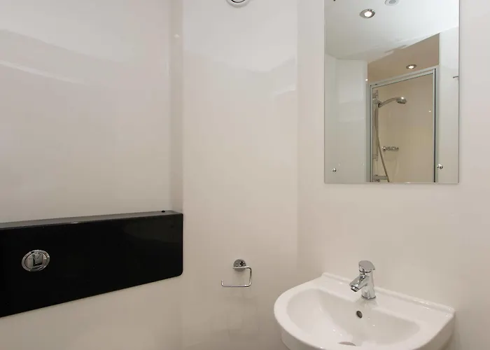 Apartament Destiny Student - Shrubhill Edynburg