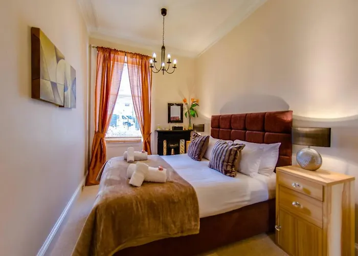 Apartmán Joivy Spacious Next To The Meadows Edinburgh