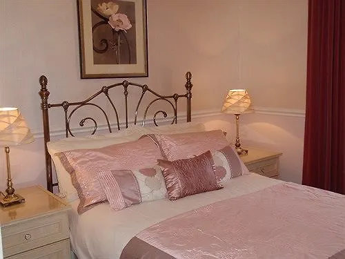 Gæstehus Highfield 4*