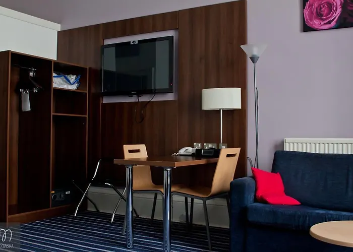 Piries Hotel